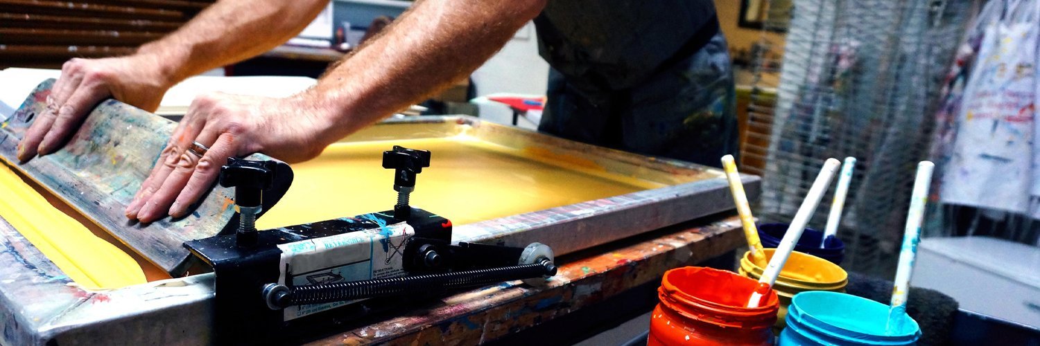 Screen Printing Vs Digital Printing: Which One To Choose?